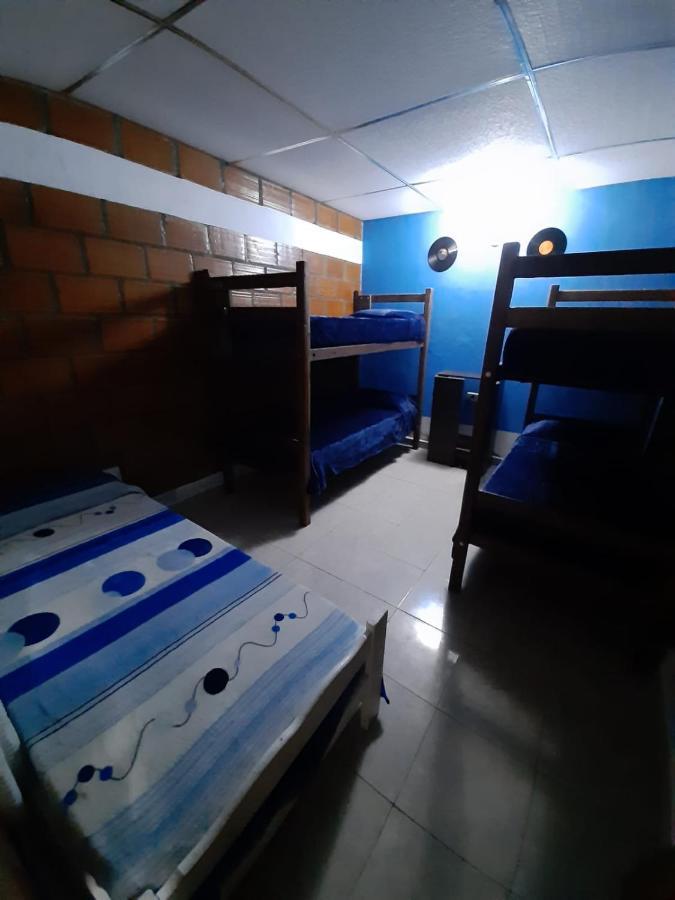 Plaza Hostel Sj 2 Сальта Экстерьер фото