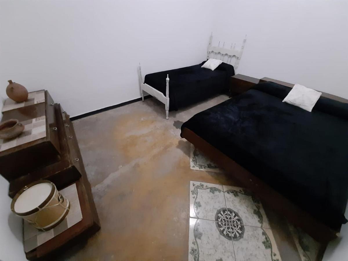 Plaza Hostel Sj 2 Сальта Экстерьер фото