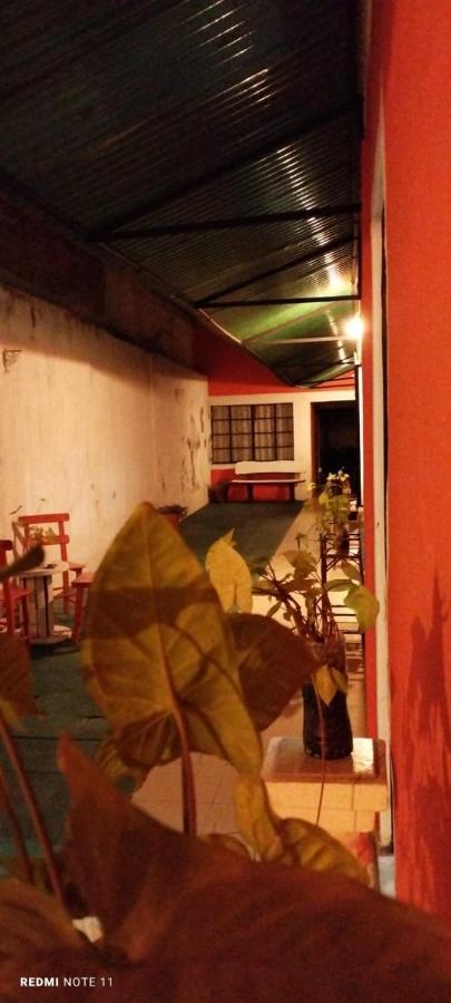 Plaza Hostel Sj 2 Сальта Экстерьер фото