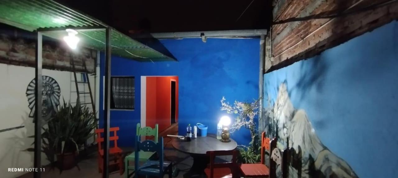 Plaza Hostel Sj 2 Сальта Экстерьер фото
