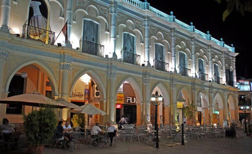 Plaza Hostel Sj 2 Сальта Экстерьер фото